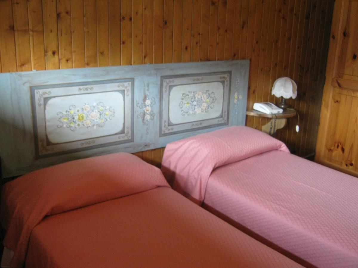 Hotel Albergo Dolomiti Сан-Вито-ди-Кадоре Экстерьер фото